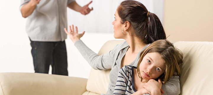 Eşinizle İlişkiniz Çocuğunuzu Nasıl Etkiler? Eşinizle İlişkiniz Çocuğunuzu Nasıl Etkiler?