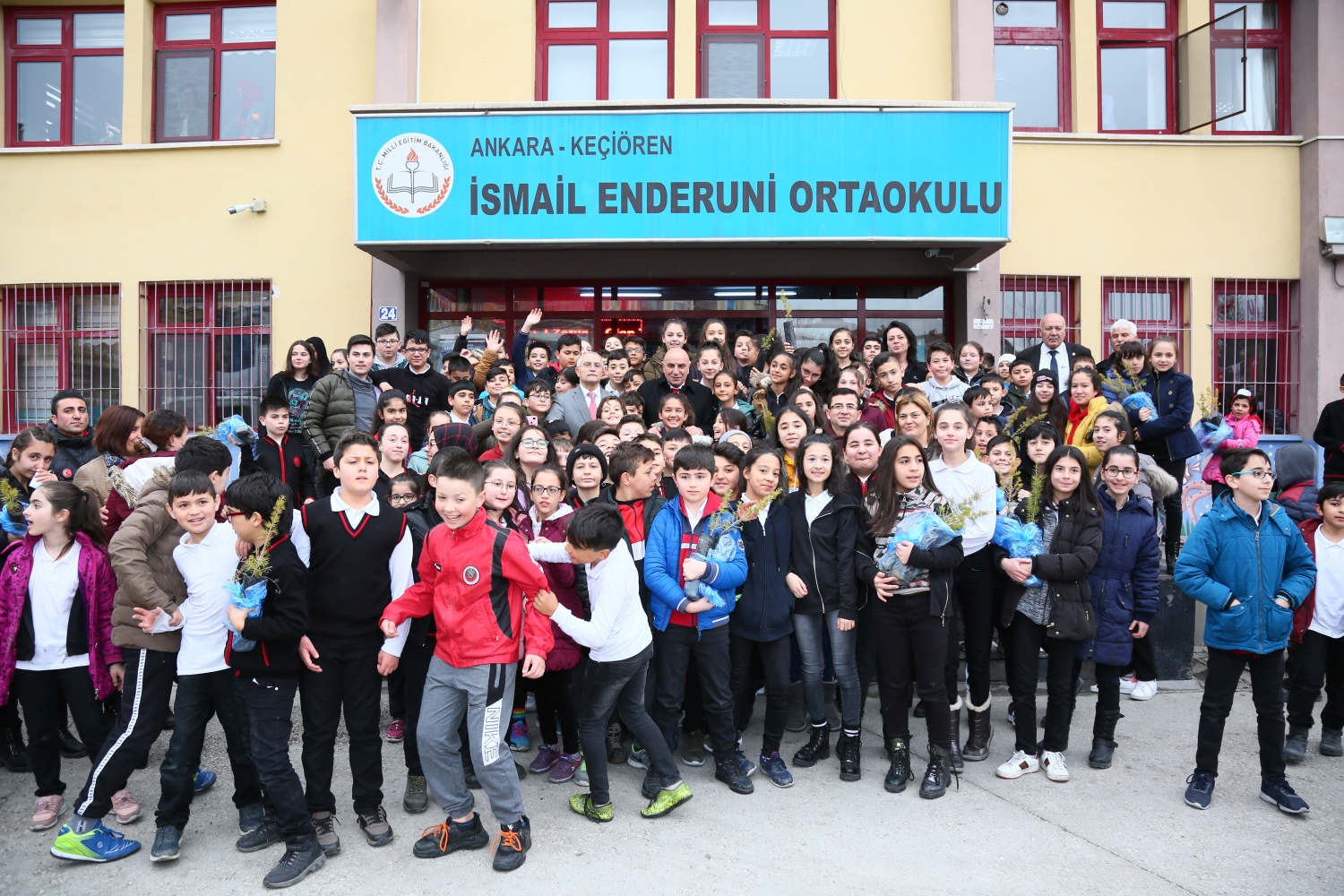 FİDAN DAĞITIM TÖRENİ İSMAİL ENDERUNİ ORTAOKULU