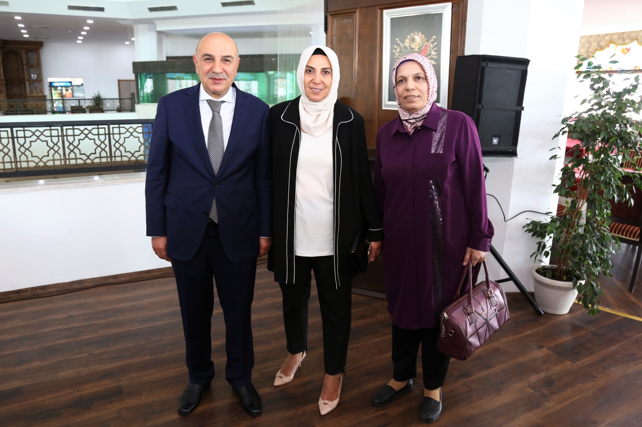 ak parti ankara il kadin kollari baskanimiz mualla varol ile yerel yonetimler toplantisi kecioren belediyesi