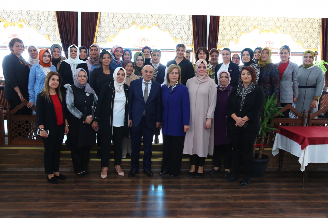 ak parti ankara il kadin kollari baskanimiz mualla varol ile yerel yonetimler toplantisi kecioren belediyesi