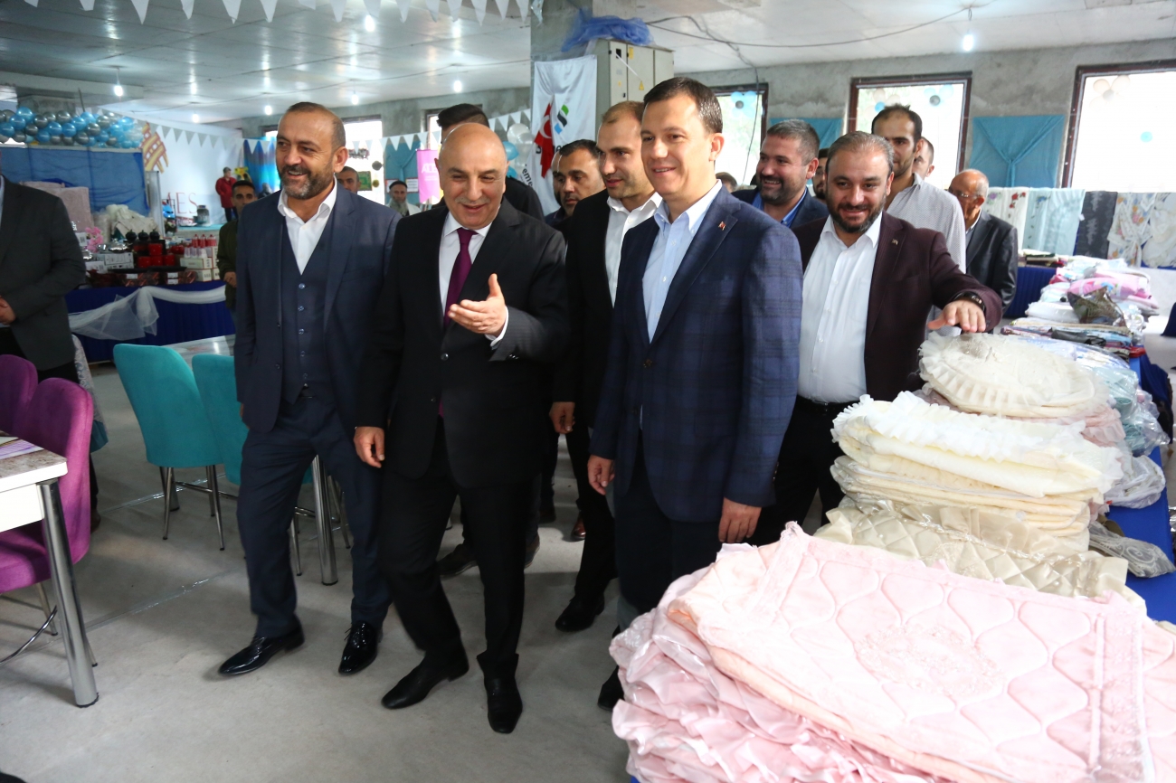 ak parti genel sekreteri ve ankara