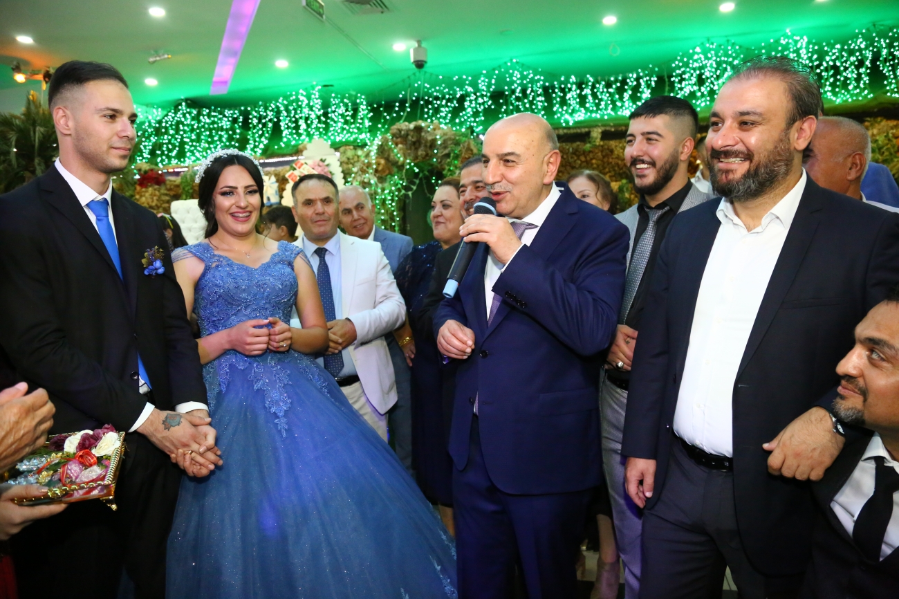 Gizem Celik Ilkay Ercin Cifti Nisan Toreni Sahsenem Dugun Salonu Baglum Kecioren Belediyesi