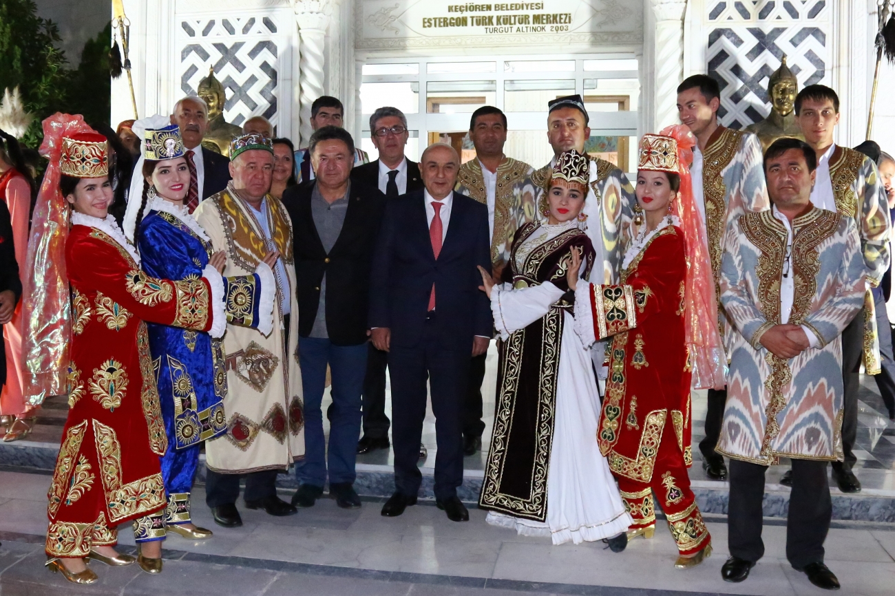 Seymenler Ve Turksoy A Bagli Yabanci Misafirlere Yemek Programi