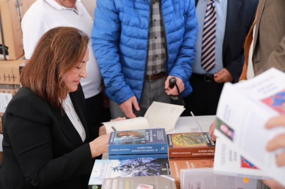 1. Kitap günleri final yaptı