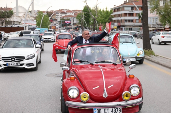 19 Mayıs coşkusu Keçiören’de Sefo konseriyle taçlandı