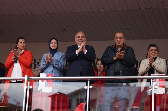 19 Mayıs coşkusu Keçiören’de Sefo konseriyle taçlandı