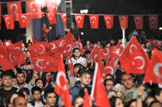 19 Mayıs coşkusu Keçiören’de Sefo konseriyle taçlandı