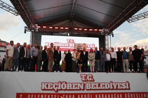 2. Geleneksel Taha Akgül Karakucak Güreşleri’nin şampiyonu belli oldu