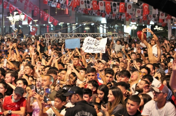 30 Ağustos Zafer Bayramı Keçiören’de Zafer Yürüyüşü ve Ceza konseriyle taçlandı