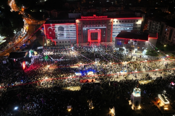 30 Ağustos Zafer Bayramı Keçiören’de Zafer Yürüyüşü ve Ceza konseriyle taçlandı