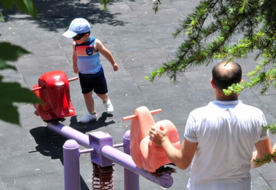 KEÇİÖREN’İN PARKLARI YAZA HAZIR