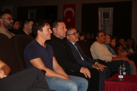 `Japon Kuklası` Keçiören’de sahne aldı