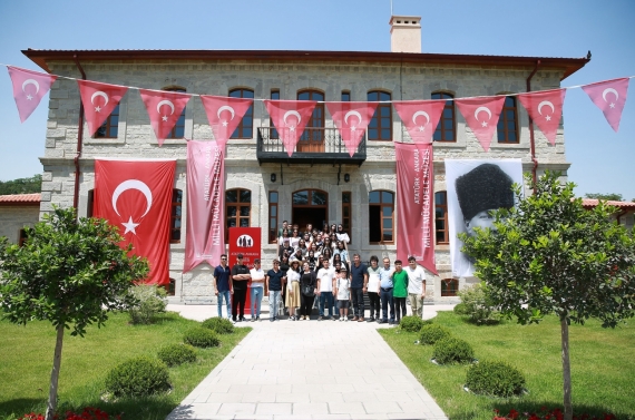 Adanalı gençler Keçiören’i gezdi