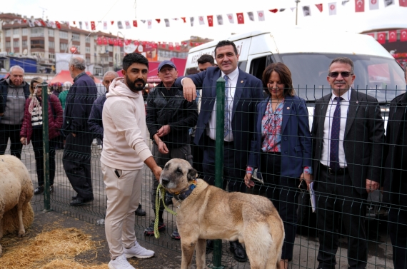 “Anadolu’ya Açılan Kapı Sivas Günleri” Keçiören’de başladı