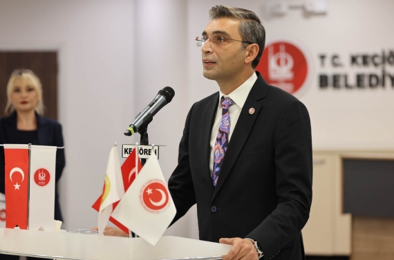 Atatürk Kitaplığı Keçiörenlilerin hizmetine sunuldu