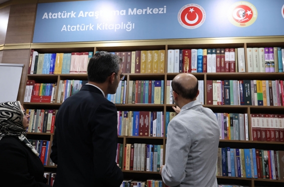 Atatürk Kitaplığı Keçiörenlilerin hizmetine sunuldu