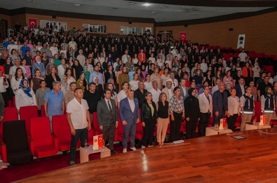 Bağımlılıkla mücadelede annenin rolü vurgulandı