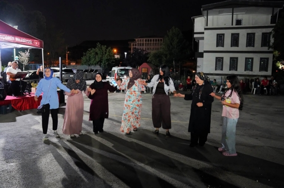 Bağlum Mesire Alanı’nda park konseri coşkusu yaşandı