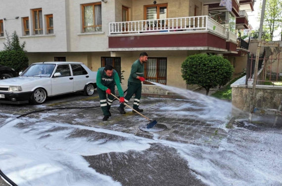 Bahar temizliğiyle pırıl pırıl Keçiören