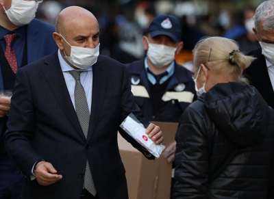 Başkan Altınok: 100 bin adet maske dağıttık