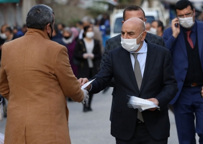 Başkan Altınok: 100 bin adet maske dağıttık