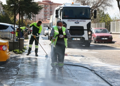 Başkan Altınok: Cadde ve sokaklarımız dip köşe temizleniyor