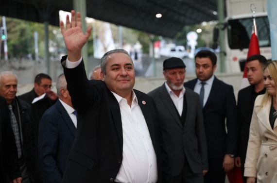 Başkan Özarslan, Aktepe’de kentsel dönüşüm müjdesi verdi