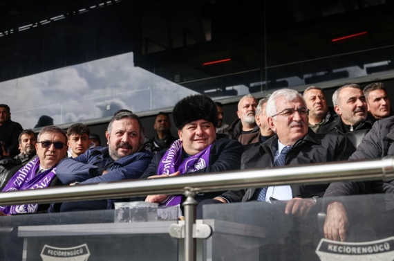 Başkan Özarslan, Ankaragücü ve Keçiörengücü’nü yalnız bırakmadı