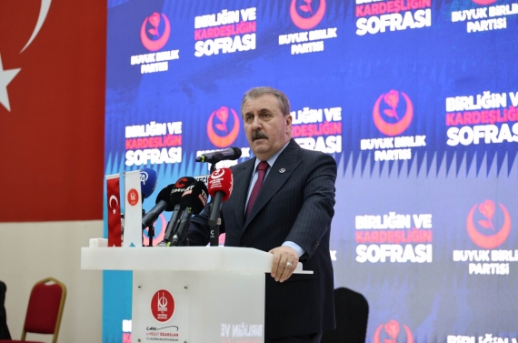 Başkan Özarslan, BBP tarafından düzenlenen iftar programına katıldı