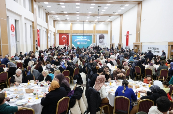 Başkan Özarslan, Ordulularla iftar sofrasında buluştu