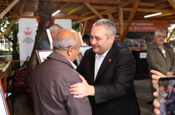 Başkan Özarslan, şehit babaları ve gazilerle Babalar Günü programında buluştu