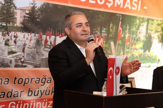 Başkan Özarslan, şehit babaları ve gazilerle Babalar Günü programında buluştu