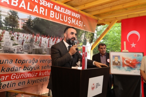 Başkan Özarslan, şehit babaları ve gazilerle Babalar Günü programında buluştu