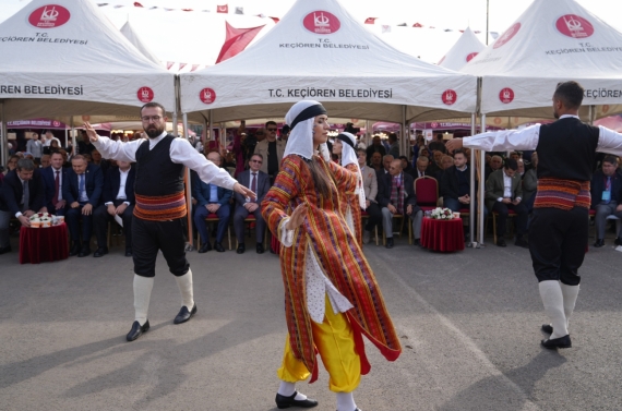 Başkan Özarslan, Sivaslı hemşehrilerini yalnız bırakmadı