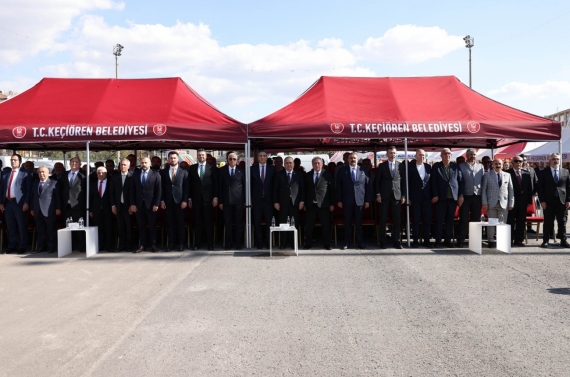 Başkan Özarslan, Yöresel Lezzetler Festivali’ni ziyaret etti