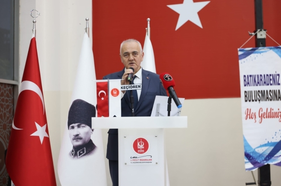 Başkan Özarslan Batı Karadenizlilerle iftar sofrasında buluştu