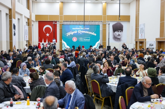 Başkan Özarslan Batı Karadenizlilerle iftar sofrasında buluştu
