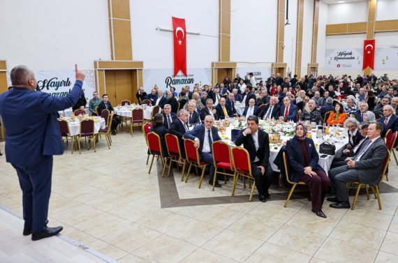 Başkan Özarslan Batı Karadenizlilerle iftar sofrasında buluştu