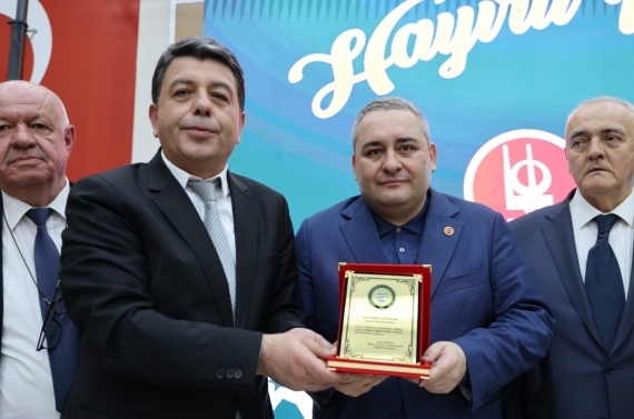 Başkan Özarslan Batı Karadenizlilerle iftar sofrasında buluştu