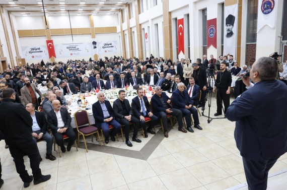 Başkan Özarslan iftar sofrasında Ankaralılarla buluştu
