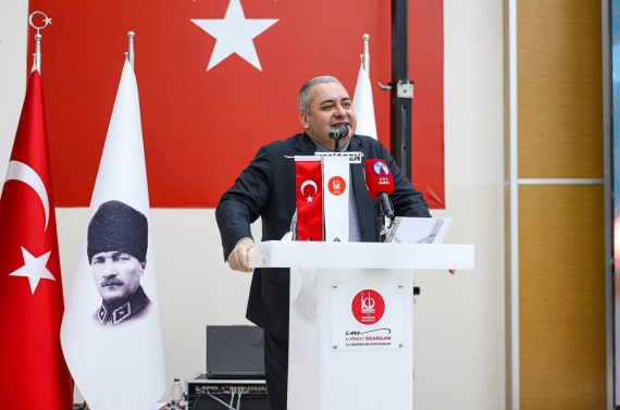 Başkan Özarslan iftar sofrasında berberlerle buluştu