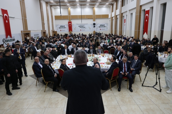 Başkan Özarslan iftar sofrasında Çubuk, Kalecik ve Akyurtlularla buluştu