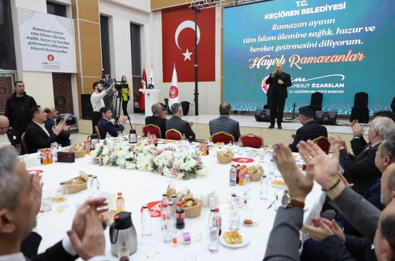 Başkan Özarslan iftar sofrasında dolmuş, taksi, servis ve halk otobüsü esnafıyla buluştu