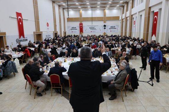 Başkan Özarslan, iftarda emekli askerleri ağırladı