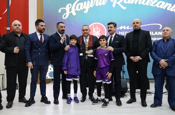 Başkan Özarslan iftarda Yozgatlılarla buluştu