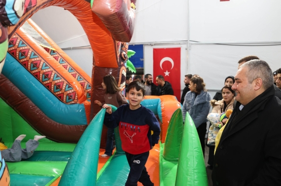 Başkan Özarslan ramazan sokağı’nı ziyaret etti