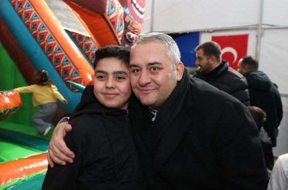 Başkan Özarslan ramazan sokağı’nı ziyaret etti