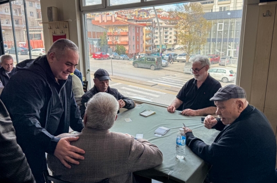 Başkan Özarslan Şenlik Mahallesi’nde vatandaşlarla buluştu