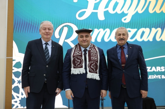 Başkan Özarslan Tunceli, Malatya, Erzincan ve Elazığlılarla iftar sofrasında buluştu