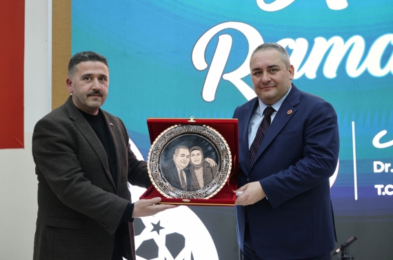 Başkan Özarslan Tunceli, Malatya, Erzincan ve Elazığlılarla iftar sofrasında buluştu